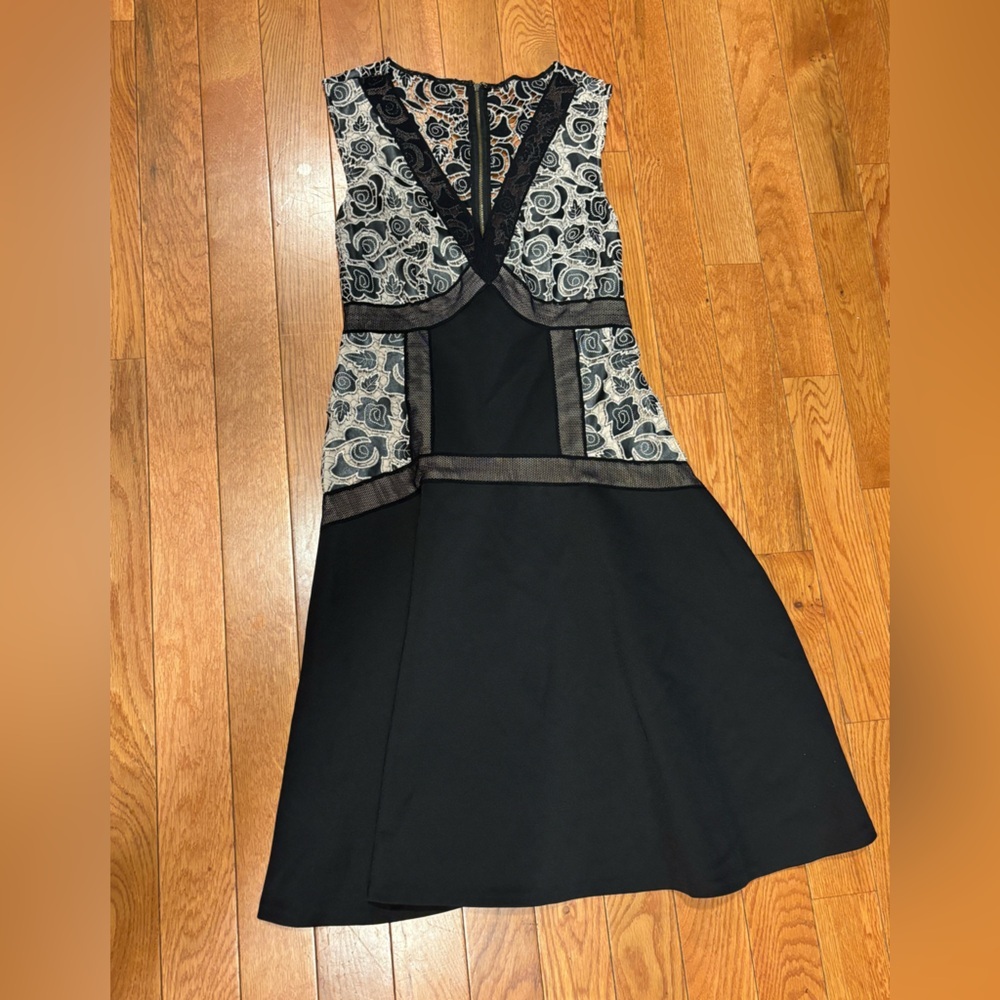 Tracy Reese women’s sz 8 Black and Gray Patterned Dress zip up back